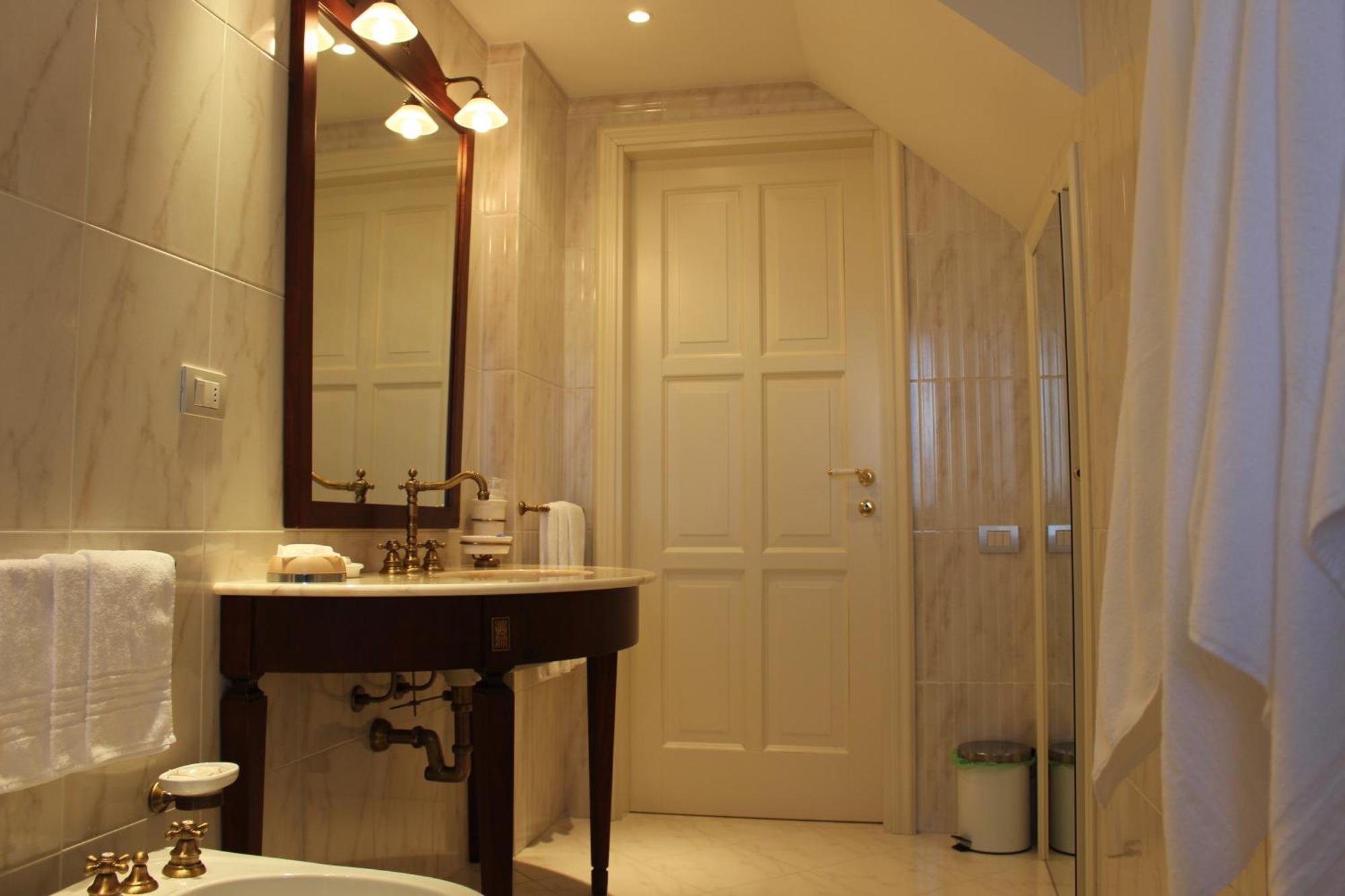 L'Attico Del Centro Bed & Breakfast Matera Exterior photo